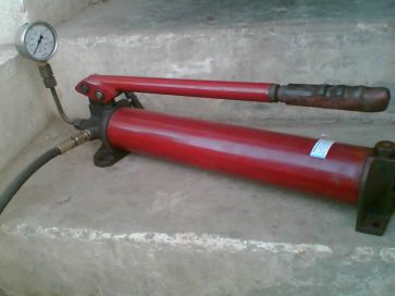 PRANAM Single Speed Handpump